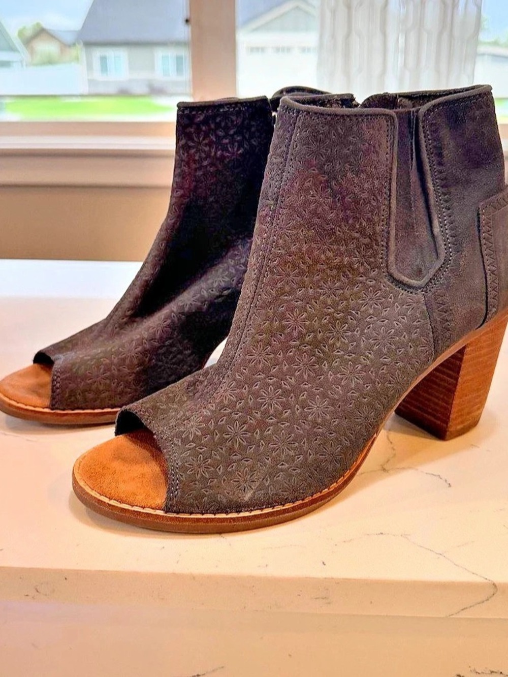 TOMS Majorca Floral Embossed Peep-Toe Bootie Gray & Brown US 8.5